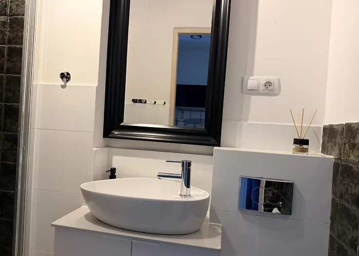 Cozy Morden Studio, Bagno 5 By Ohmyhome * Βαρσοβία
