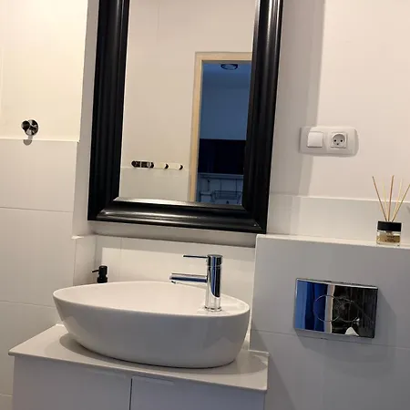 Cozy Morden Studio, Bagno 5 By Ohmyhome * Warszawa